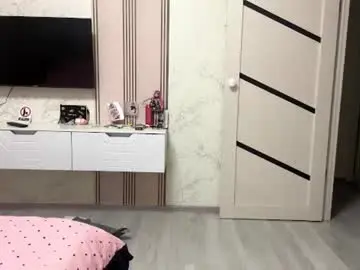 Kishagray  live sex cam