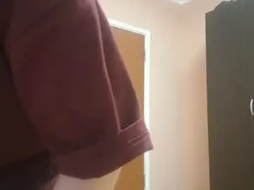 Leonieporritt  live sex cam