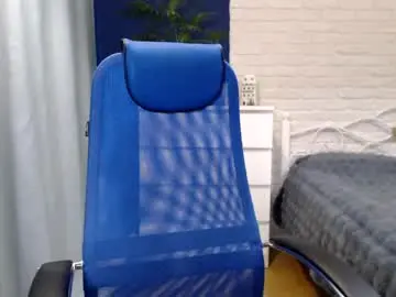 Lilymellow  live sex cam