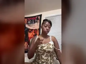 Lolathebadbunni  live sex cam