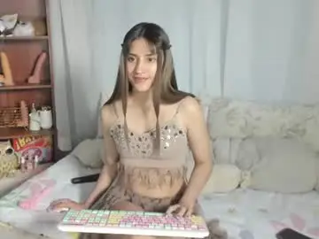 Minefoxy2  live sex cam