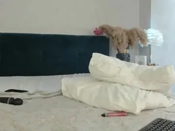 Rubyy_mae  live sex cam