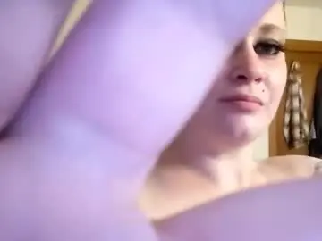 Sexylexy31  live sex cam