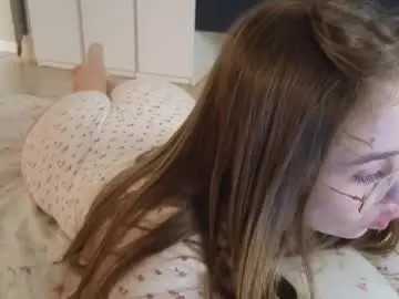 Sofaris  live sex cam