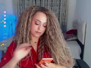 _just_a_queen_3  live sex cam