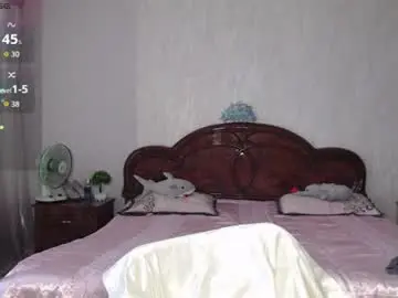 Batari_giya  live sex cam