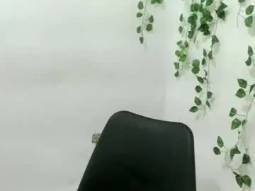 Bombastic_darla  live sex cam