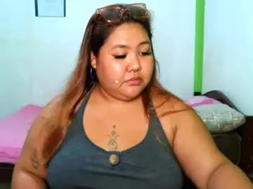 Bombastic_darla  live sex cam