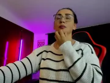 Camila_bj  live sex cam