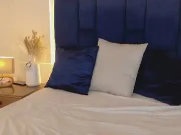 Chloe_wilson7  live sex cam