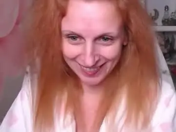 Denhiey_here  live sex cam