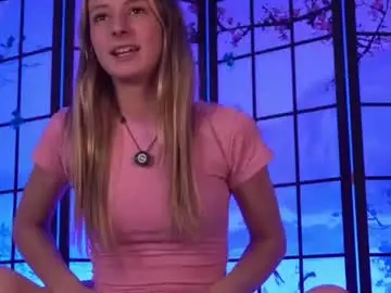 Drivethruava_  live sex cam
