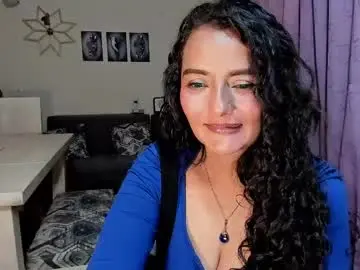 Emma_luxy  live sex cam