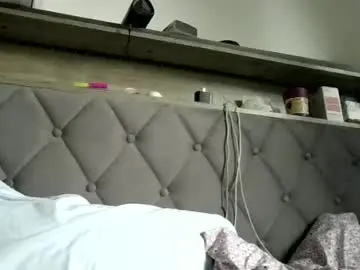 Ladycinnabon  live sex cam