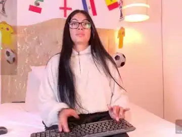 Laurenn_smitth  live sex cam