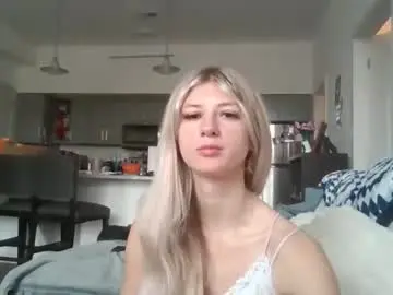 Parisbaby2000  live sex cam