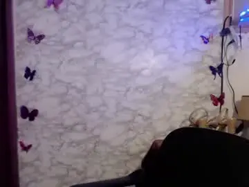 Pia_intownx  live sex cam