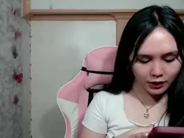 Pia_intownx  live sex cam