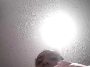 Sara216098  live sex cam