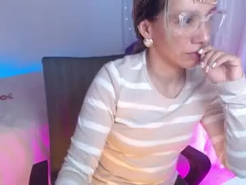 Suncrystal  live sex cam