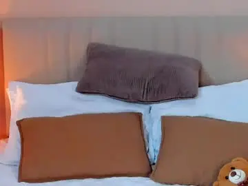 Vanessa_foxyy  live sex cam