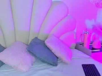 Angel_bloom1  live sex cam