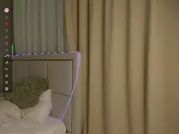 Christinascarfo  live sex cam