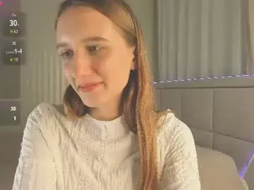 Christinascarfo  live sex cam