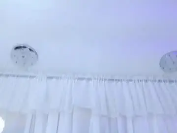 Dahianamoss  live sex cam