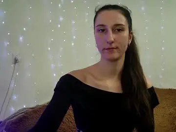 Littleahwitch  live sex cam