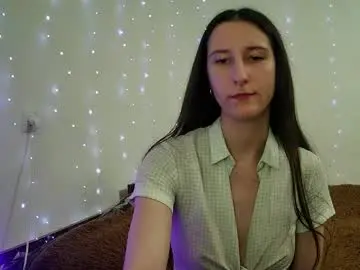 Littleahwitch  live sex cam