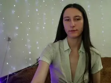 Littleahwitch  live sex cam