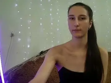 Littleahwitch  live sex cam
