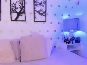 Mia_luna0  live sex cam