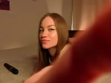 Queenetis  live sex cam