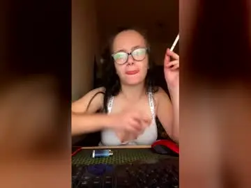 Rebelqueeny  live sex cam