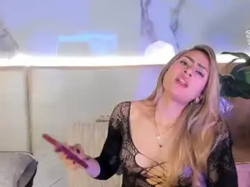Sienna_belluccii  live sex cam