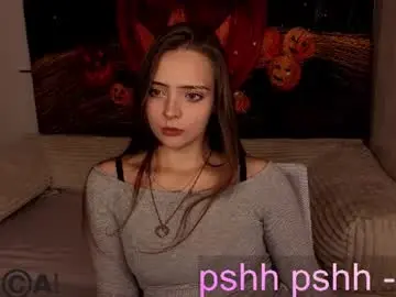 Sofia_meowww  live sex cam