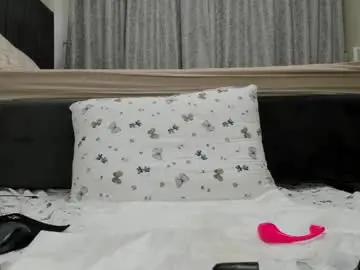 Wowsquirt  live sex cam
