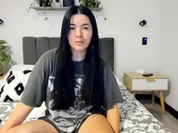 Becca8169  live sex cam