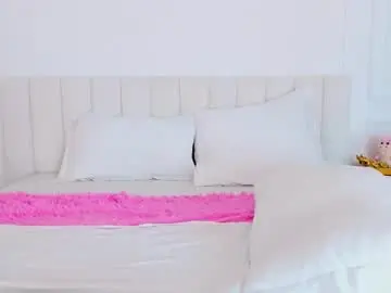 Bellalima  live sex cam