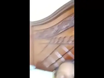 Boobiesaresweet  live sex cam