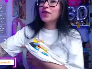 Daniela_cute22  live sex cam