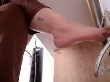 Dulcepurnimaqos  live sex cam