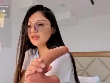 Eva_depp_  live sex cam