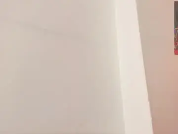 Holly_madison_  live sex cam