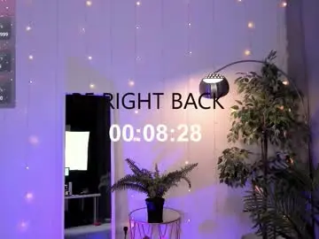 Honeychloe_  live sex cam