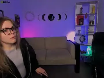 Kitniss_dreamy  live sex cam