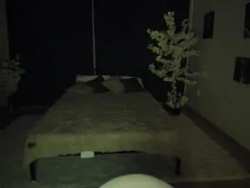 Lilia_moons  live sex cam