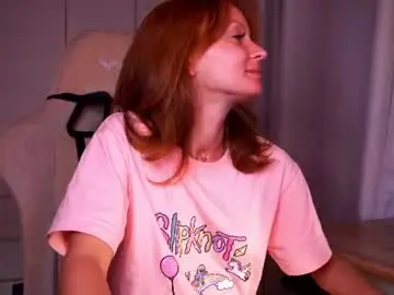Lubafox  live sex cam